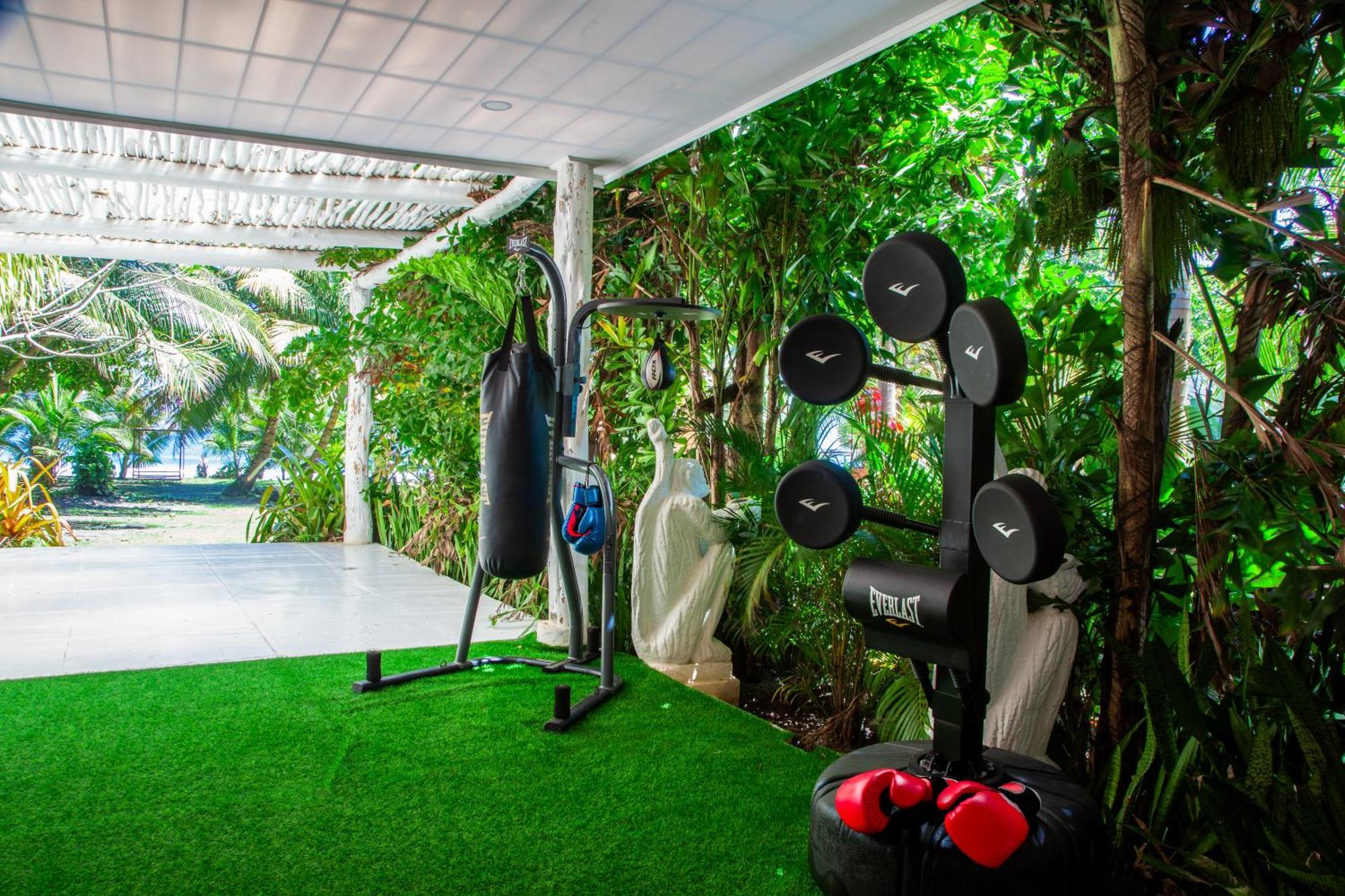 Le Cameleon Boutique Hotel Puerto Viejo de Talamanca Ngoại thất bức ảnh