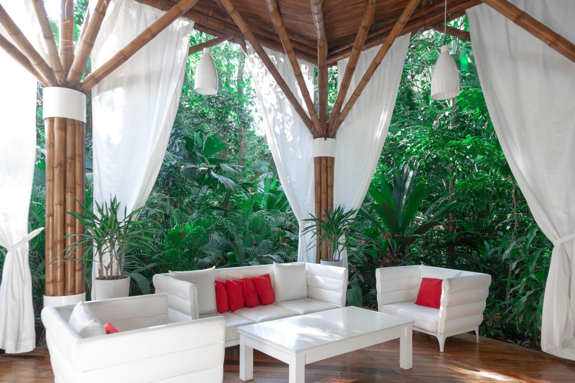 Le Cameleon Boutique Hotel Puerto Viejo de Talamanca Ngoại thất bức ảnh