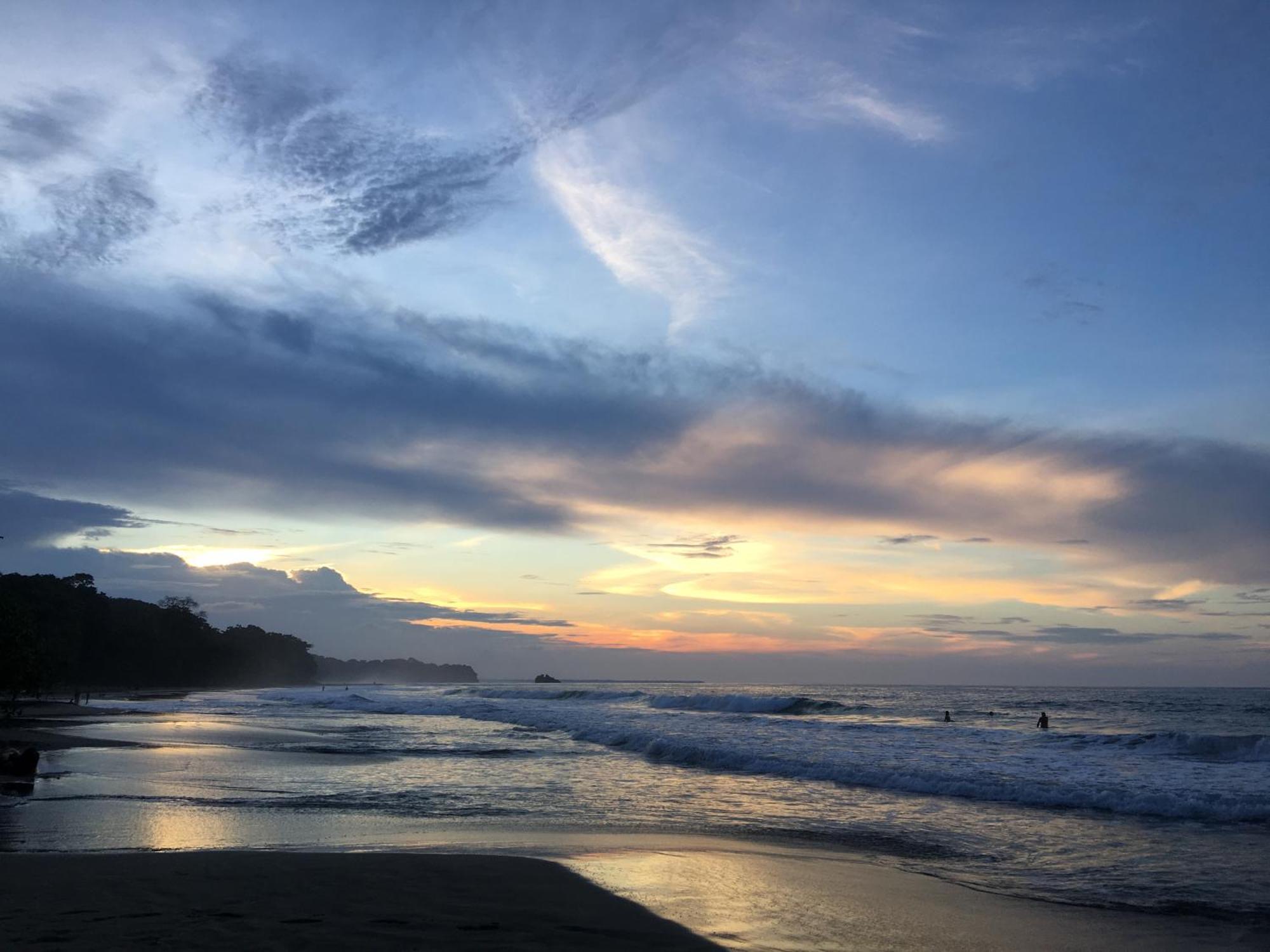 Le Cameleon Boutique Hotel Puerto Viejo de Talamanca Ngoại thất bức ảnh
