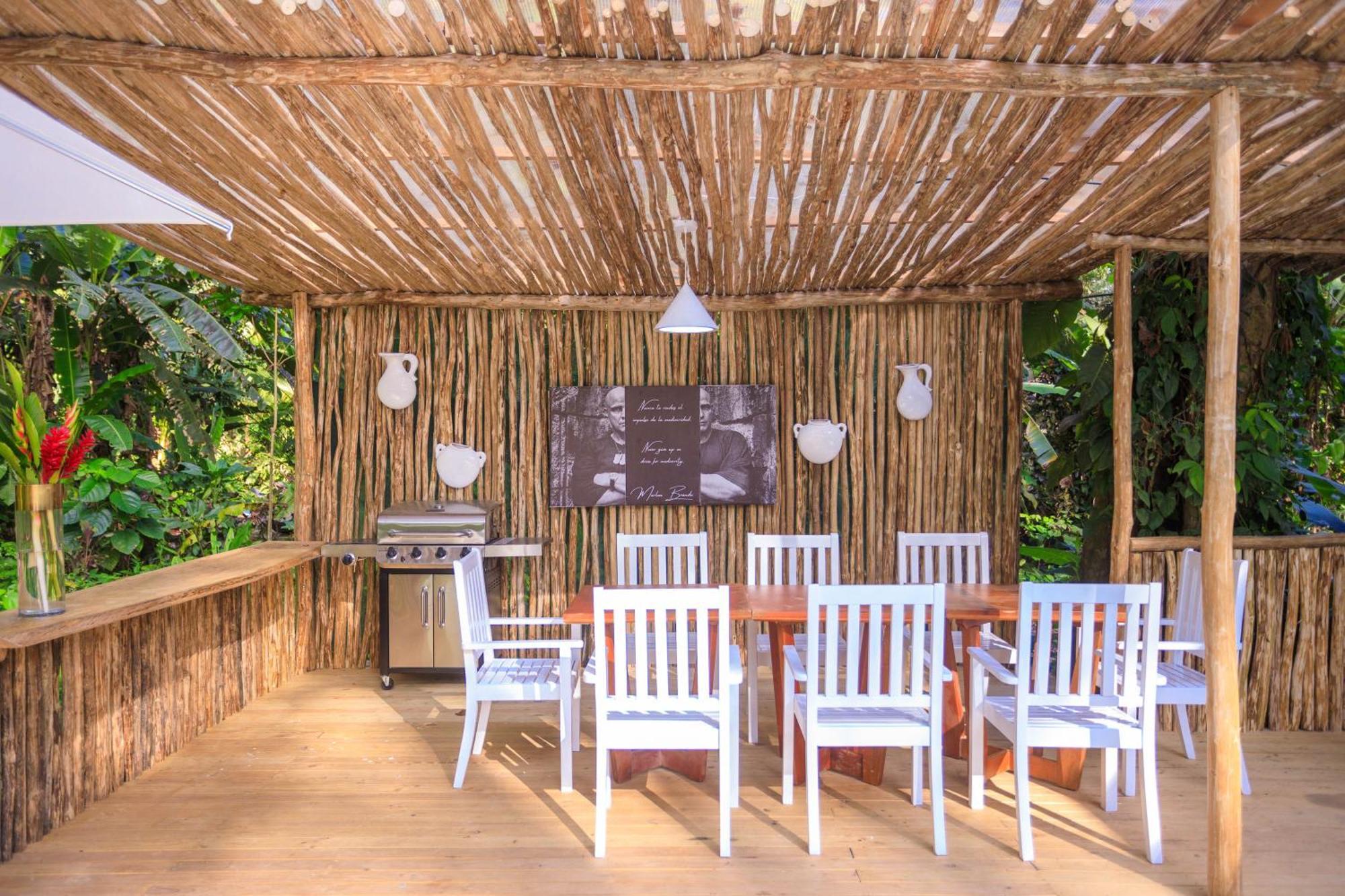Le Cameleon Boutique Hotel Puerto Viejo de Talamanca Ngoại thất bức ảnh
